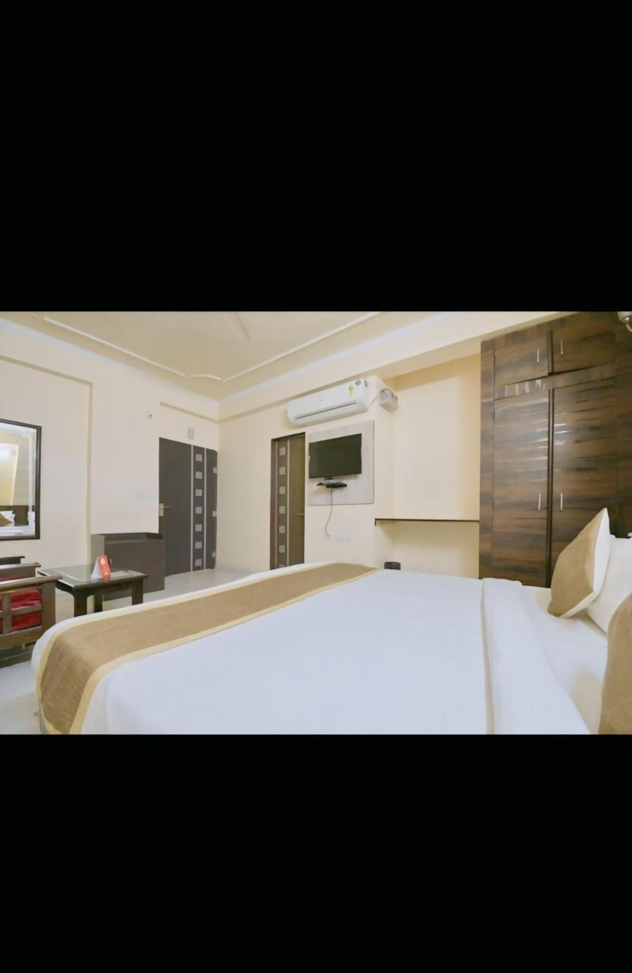 Hotel Sky Heights Divisione di Divisione di Jaipur Esterno foto