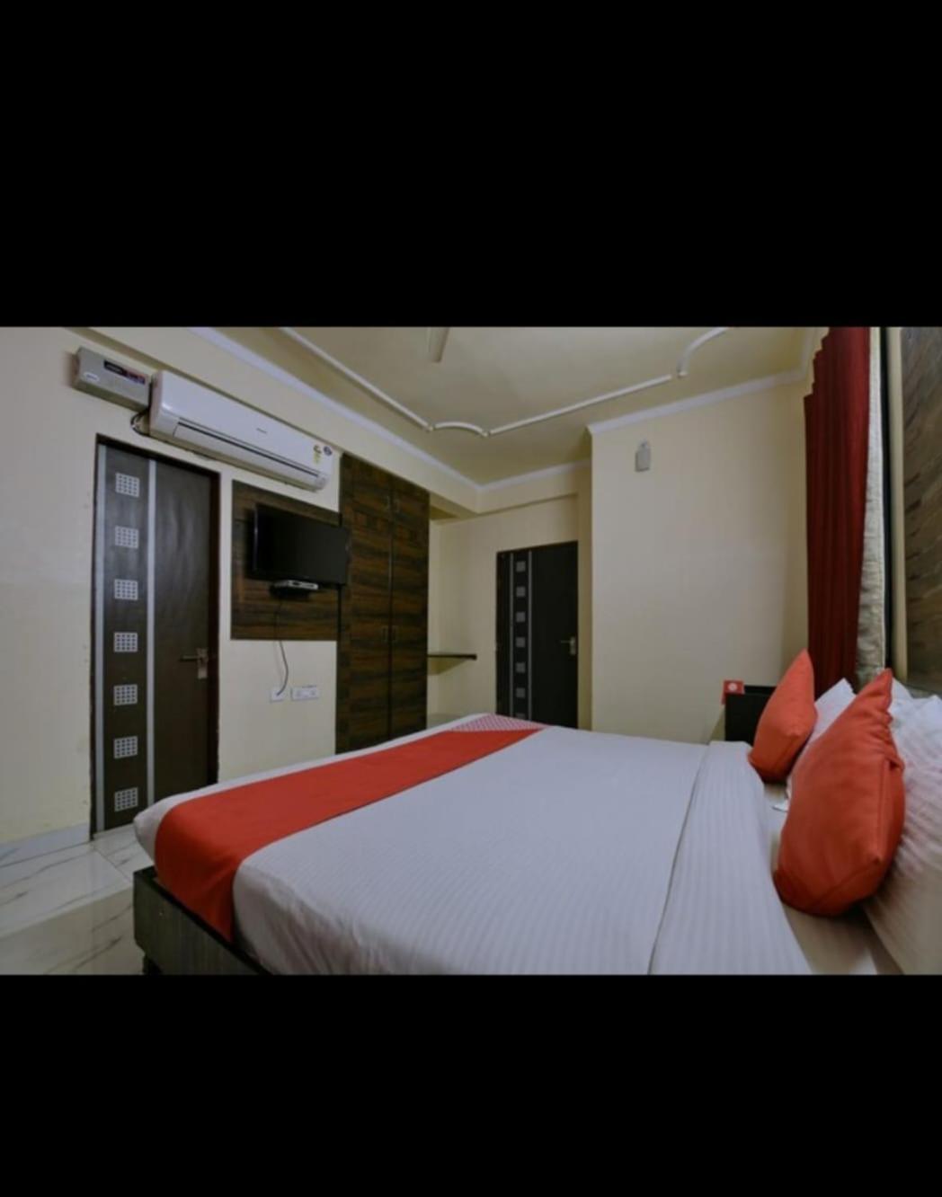 Hotel Sky Heights Divisione di Divisione di Jaipur Esterno foto