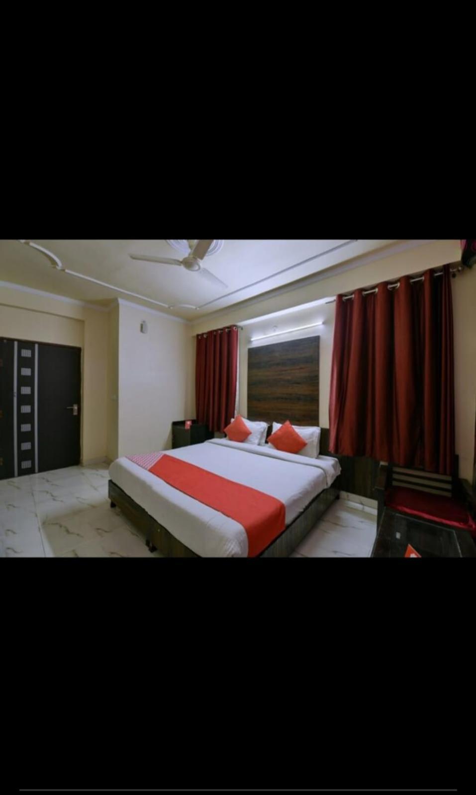 Hotel Sky Heights Divisione di Divisione di Jaipur Esterno foto