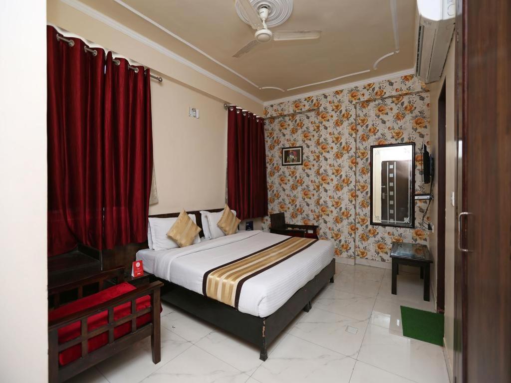 Hotel Sky Heights Divisione di Divisione di Jaipur Esterno foto